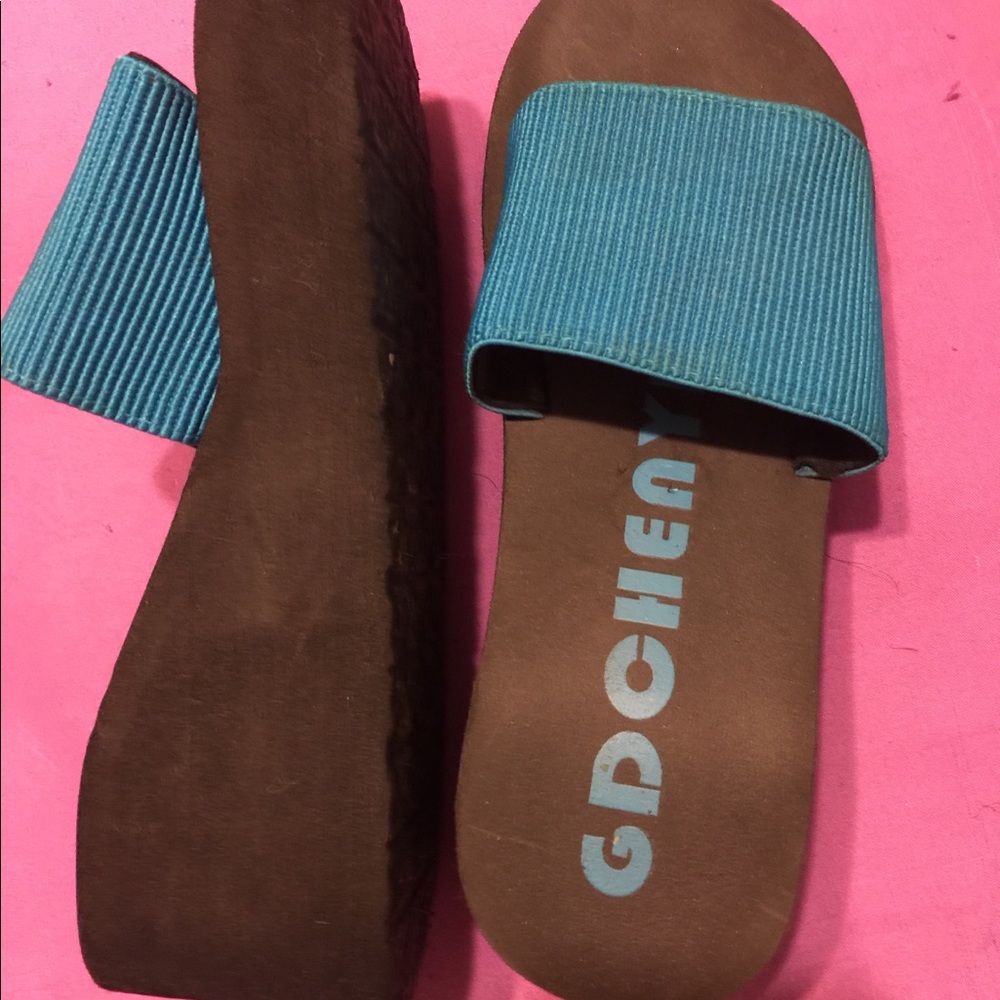 Slides - Picture 2 of 5